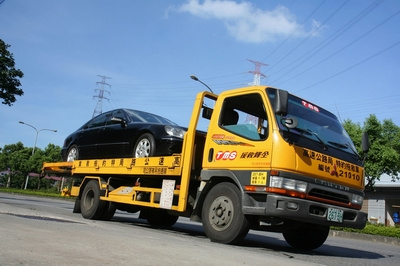 鹤山云县道路救援